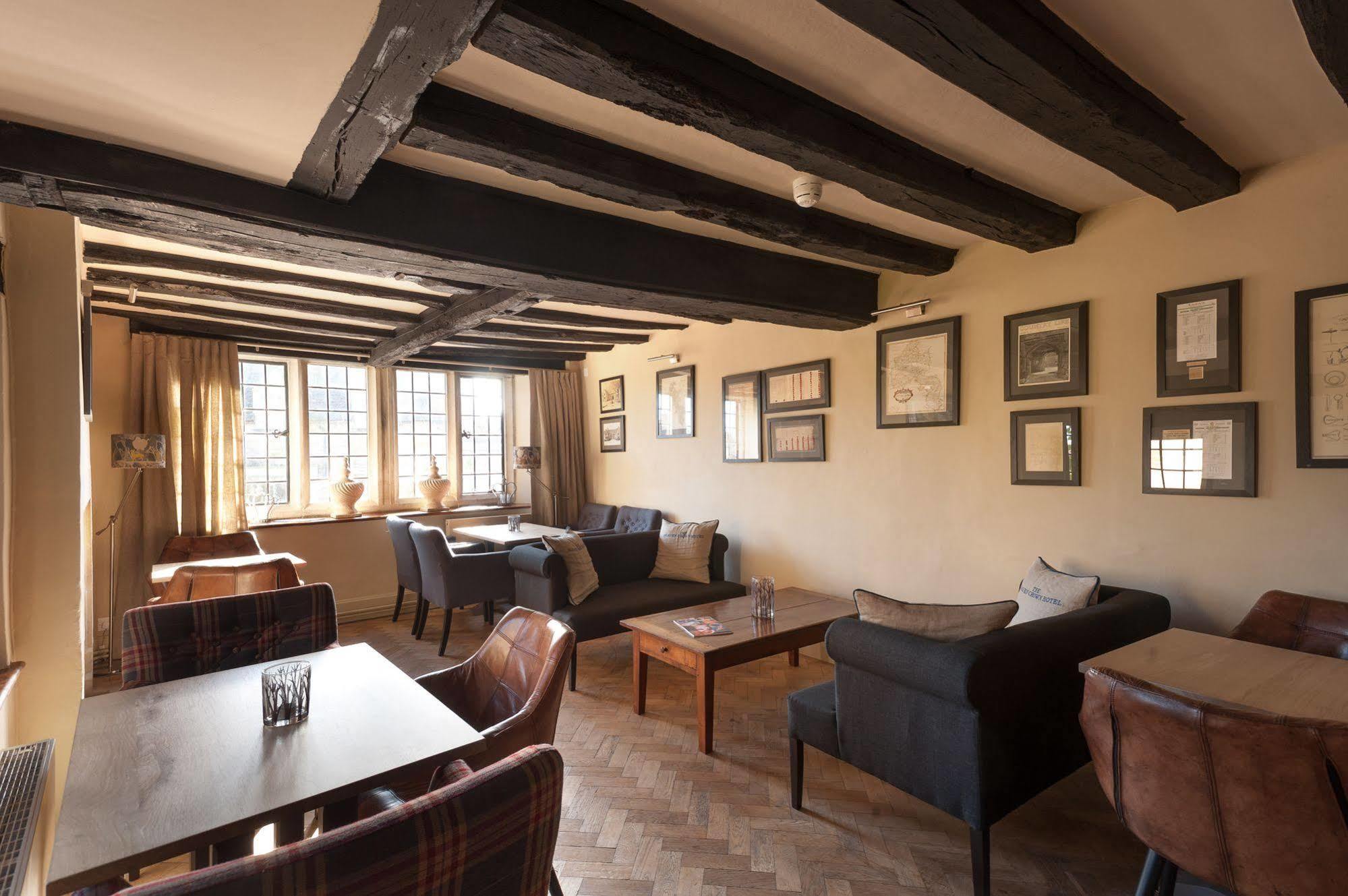 The Crown Hotel Shipton under Wychwood Екстериор снимка